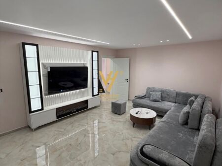 APARTMENT 2+1+2 FOR RENT ON ELBASAN STREET 1,000 EURO