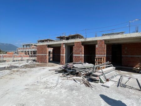 Apartment 2+1+2 with veranda for sale at Blloku Residencial Kodra e Diellit
