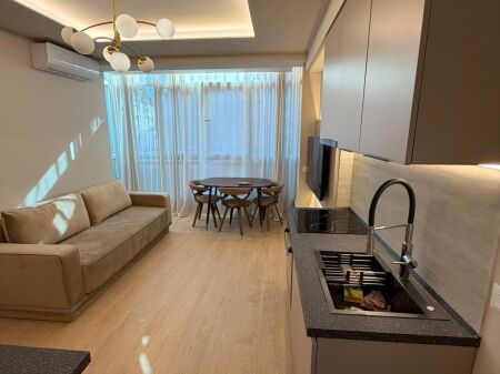 🏢Nella zona di Ali Demi, si affitta un appartamento 1+1, appena arredato. 600 Euro
