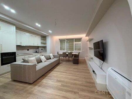 APARTMENT 2+1+2+ PARKING SPACE FOR RENT NEAR KODRA E DIELLIT!