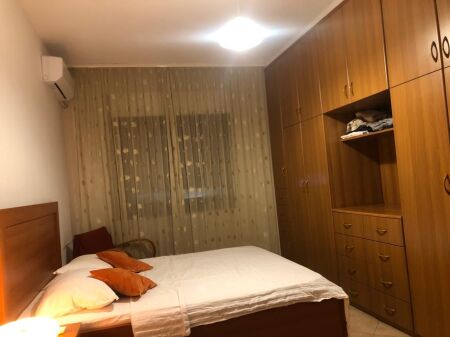 Apartament me qera ne komune