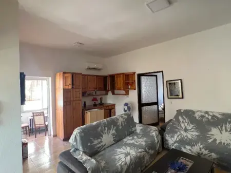 Qera | Shtëpi private 1 + 1 | Rruga Bardhyl | 450 €/muaj