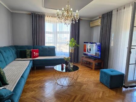 🏡 APARTMENT FOR SALE 2+1  📍 Dibrës Street, Medrese  ✅ With mortgage 📐 Area: 92 m² 🏢 7th floor (no elevator) 🏠 Building with roof  💶 Price: 2,000 €/m²