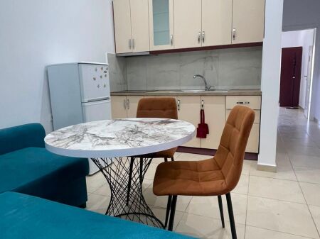 Apartament 1+1 me qera ne Tiranë, Qytet Studenti