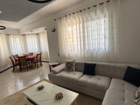 Qera | Vilë 2 + 1+ Post Parkimi | Qytet Studenti | 600 €/muaj
