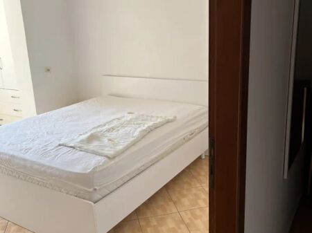 Affittasi Appartamento 1+1+1 Balcone