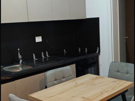 Apartament me qera 1+1 Fresk