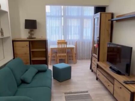 Appartamento 1+1+1 con Balcone in Affitto