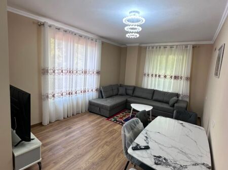 JEPET ME QERA APARTAMENT 2+1 NE ZONEN E VOLLGES, DURRES