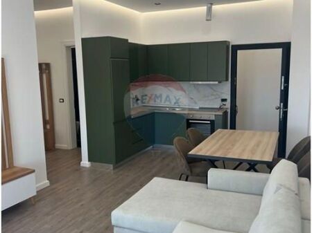 apartament 2+1 ne fresk me qira
