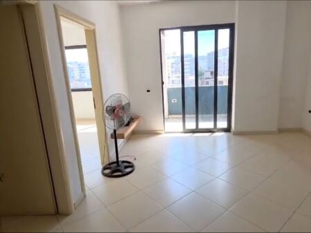 Jepet me qera Apartamenti Bosh 2+1 , Astir perballe Viles L 350 mije leke te vjetra