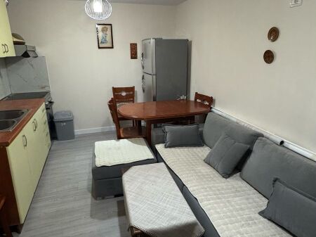 Apartment 1+1 for rent – Rr e Dibrës, near Police Station No. 4