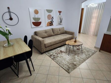 Shitet Apartament 1+1 – Plazh, Durrës