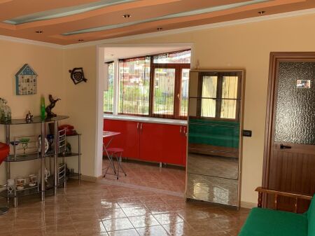 Qera | Vilë 2 + 1 | Shkozë | 380 €/muaj