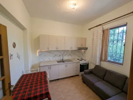Qera | Shtëpi private 1 + 1 | Qytet Studenti | 300 €/muaj