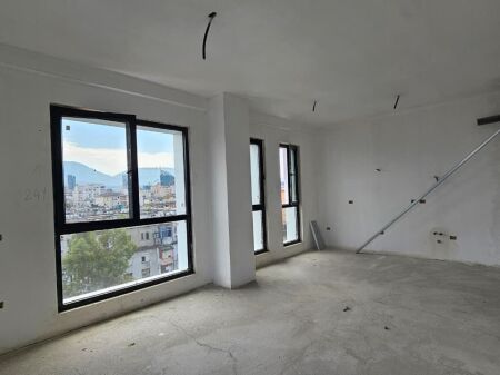  Shitet Apartament 2+1 – Square 21 by Arlis Ndërtim