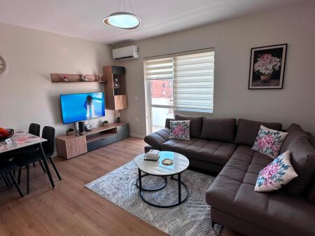 Jepet apartament 3+1 me qira tek Kryqezimi i Brrylit .