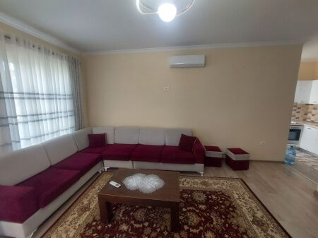 Rent | Shtëpi private 2 + 1 | Spitali Amerikan 2 | 500 €/month