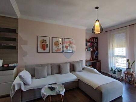 Apartament Luksoz 1+1 me qera ne Don Bosko