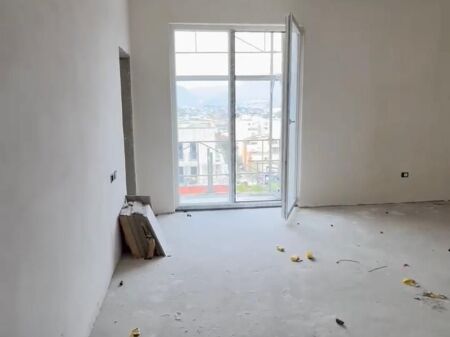 Apartament 2+1+ Verande Për Shitje në Ish Fusha e Aviacionit,| 109.78 m²