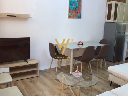 JEPET APARTAMENT 2+1 ME QERA NE VASIL SHANTO 65.000 LEKE