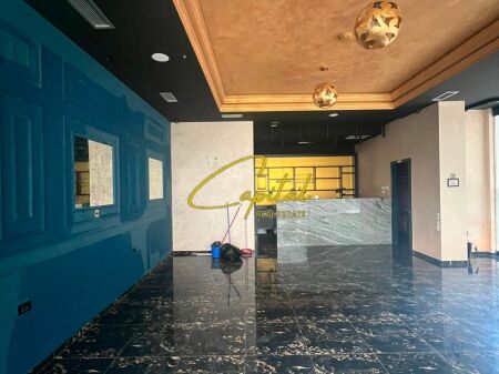 VENDITA AMBIENTE COMMERCIALE 111 M2 EX PARCO 327.000 EURO