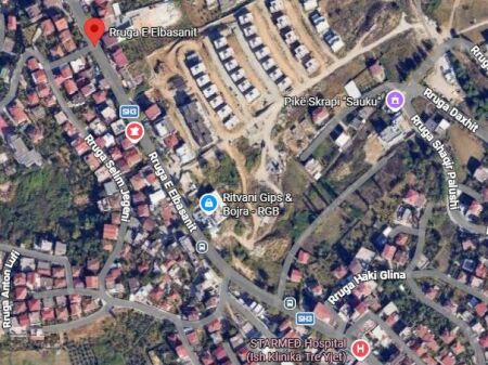 Jepet me qera ambient biznesi ne fillim te Rruges se Elbasanit (ID 42611538)