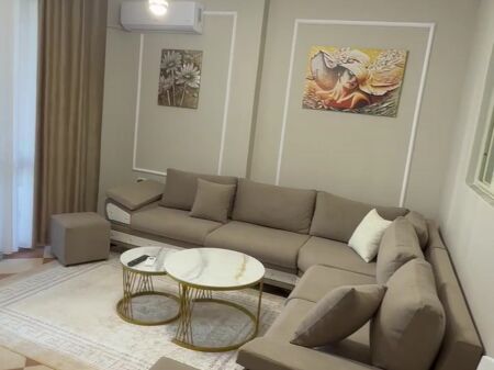 Affitto | Apartament 1 + 1 | Vila L | 420 €/mese