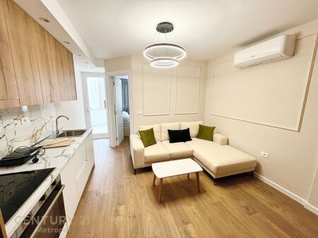 BLLOK, NEAR WILSON SQUARE 1+1 FOR RENT !