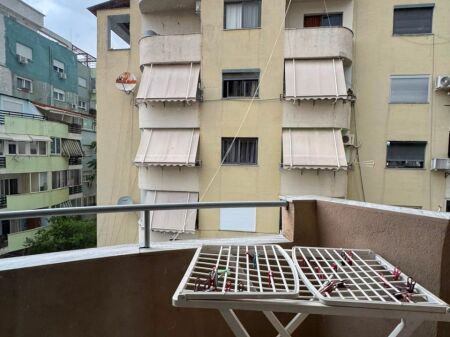 Appartamento 2+1 in affitto Kodra e Diellit 550 euro