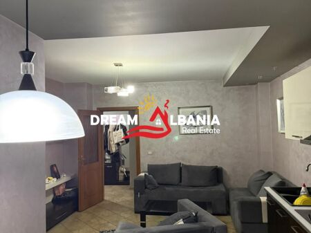 Appartamento 2+1 in affitto, via Kavajes, vicino a Piazza 21 (ID 5221006)