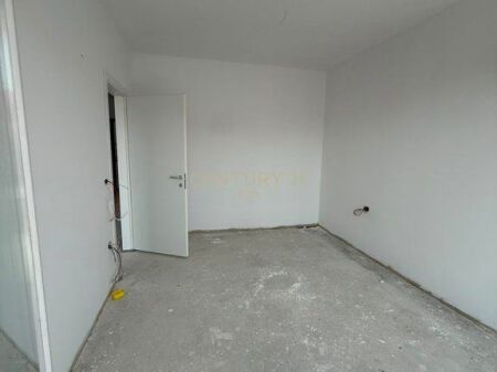 Shitet Apartament 1+1 në SunSea Residence !