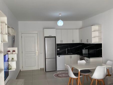 Apartament me qira 2+1+2me 🅿️Kompleksi ASL