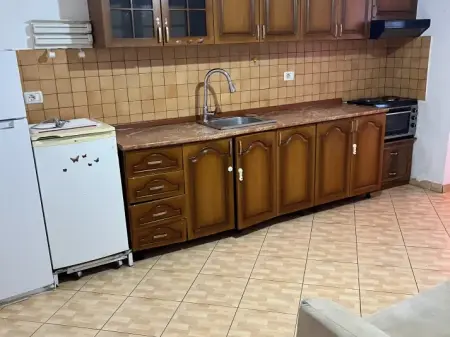 For rent 1+1 BARDHYL STREET 400 THOUSAND LEKES