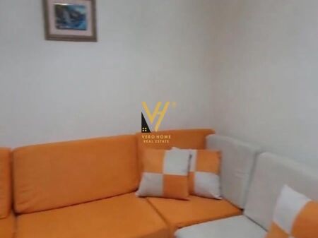 JEPET APARTAMENT 1+1+BLK ME QERA TE RRUGA HAMDI PEPO 35.000 LEKE