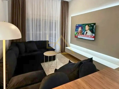 Apartament Luksoz 1+1 me Qira – Kompleksi Kadiu, Rruga Ali Demi, Tiranë