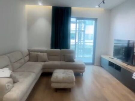 Affitto | Apartament 2 + 1 | Rruga e Kavajës | 1200 €/mese