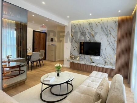 Jepet me qera apartament luks ne Porcelan