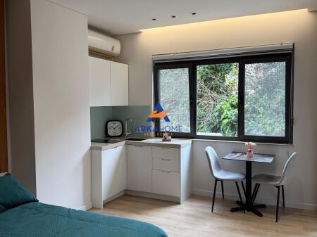 SI AFFITTANO 2 APPARTAMENTI "9 PIANI, CENTRO" 1300 EURO