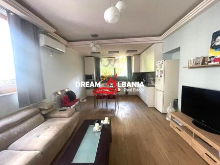 Jepet me qera 1+1+Parkim tek Rruga e Kavajes, Tirane (ID4251332)