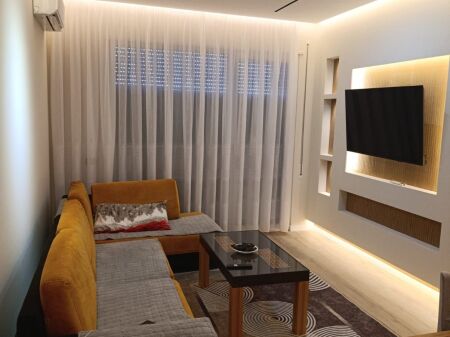 Qera | Apartament 2 + 1 + 2 | Rruga 5 Maji | 600 €/muaj
