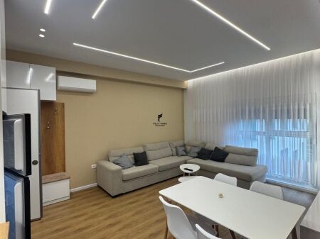 APARTAMENT ME QERA 1+1 ALI DEM 50.000 LEKE FH-84697