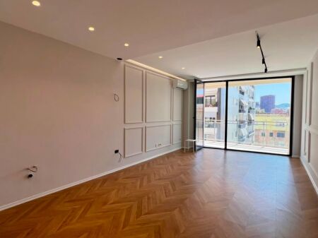🏢 **OFFICE FOR RENT: 3 Workspaces 📍Golden Tower (Mine Peza – Main Road Frontage) – Building 2026 – 3rd Floor – 116 m² || €1,000/Month**