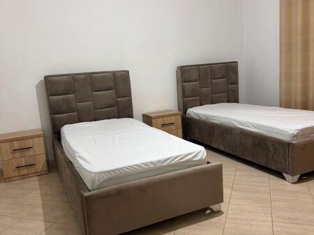 Jepet Me Qera Apartament 2+1+1 Ballkon