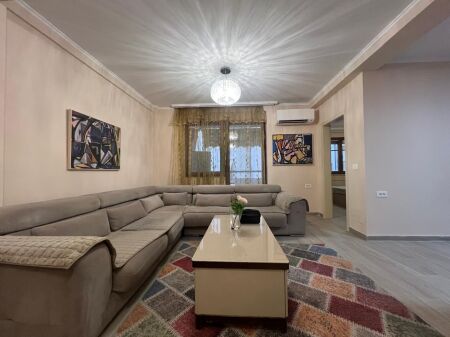 Apartament 1+1 për shitje | Bulevardi Zogu i Parë, Tiranë