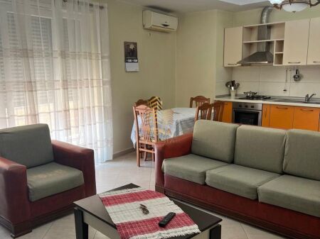Affitto, Appartamento 2+1+3Blk, Nuovo Mercato, 700 Euro/mese