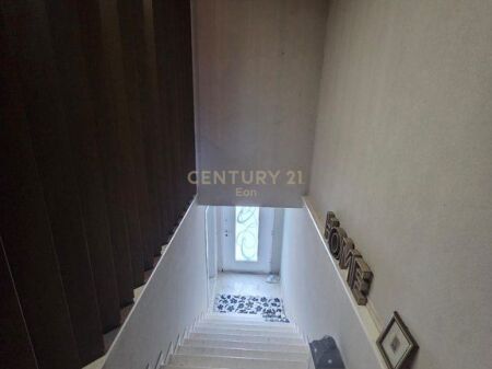 APARTMENT/DUPLEX FOR RENT NEAR THE COURT, DURRES !