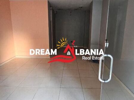 Business premises for rent on Bardhyl Street near EHW ( 42711188 )