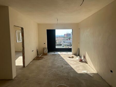 Apartment 1+1 for sale Paskuqan !