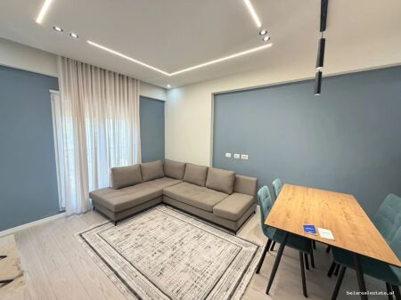 Appartamento In Affitto 1+1 In Via Barricades (ID B2101829) Tirana